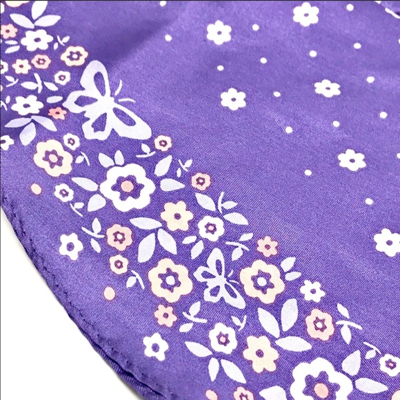 COACH Floral Butterfly Silk Diamond Navy Blue Scarf NEW - Picture 3 of 4